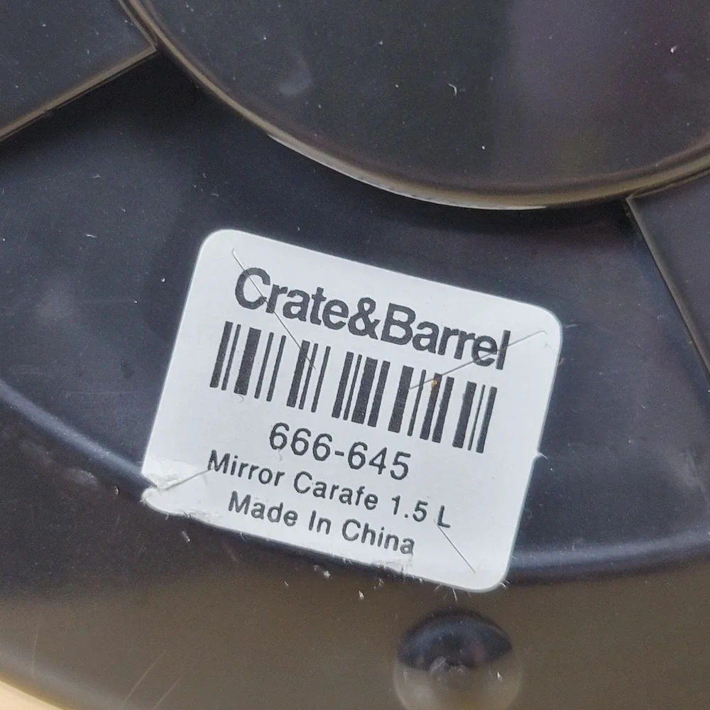 Crate & Barrel Mirror Thermal Insulated Coffee Carafe 51oz 1.5L Chrome Polished